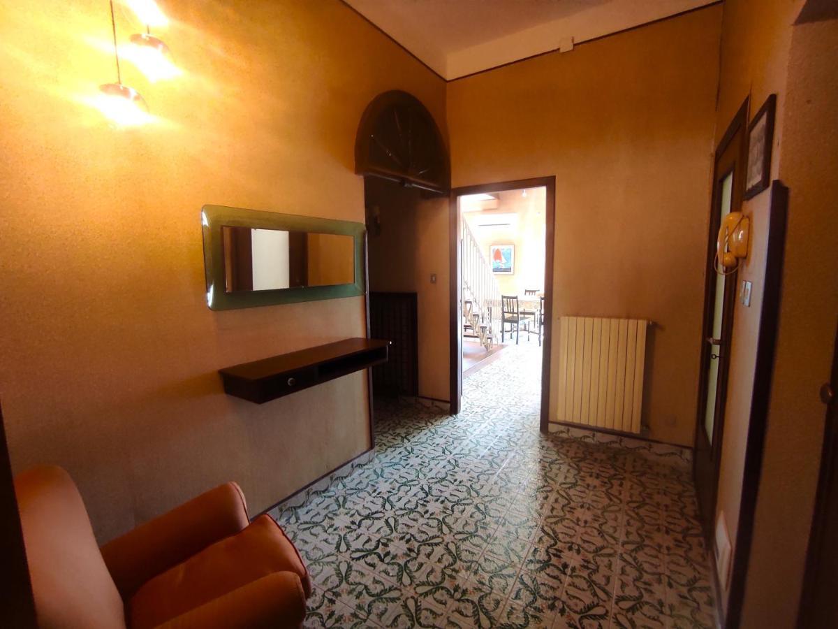 La Casa Del Nonno Villa Monreale Exteriör bild